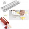 Set 2 Stampi mini Gelati Chic in silicone Top White + 2 vassoi in ABS + 100 bastoncini legno di faggio, da Silikomart.