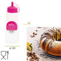 Flacone dispenser da 500 ml in plastica per alimenti con tappo fucsia a beccuccio da Decora