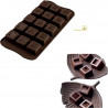 Vendita stampo in silicone per 15 cioccolatini a forma cubo di lato 2,6 cm x 2,6 cm x altezza 1,8 cm da Silikomart