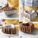 Beatrice Decora: stampo in alluminio pressofuso per torte a cuore di dimensioni 28x27xh10 cm