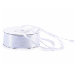 Nastrino 3 mm doppio raso bianco: rocchetta di nastro, finitura doppio raso, colore bianco, largo 3 mm