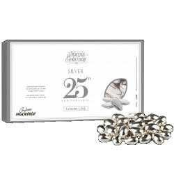 Maxtris Royal Silver Luxury da 500 g: confetit mandorla colore argentato lucido di Maxtris