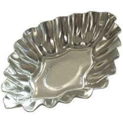 Formina Riccia a Rombo in Latta lunga 9.5 cm larga 6 cm ed alta 1,5 cm
