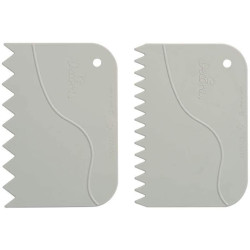 Set 2 Tarocchi dentellati o spatole dentellate o raschia multiuso in plastica bianca da Decora