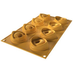 Stampo Tortellino 20 di 8 impronte 5,4 x h 2,2 cm in silicone giallo da Silikomart