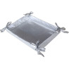 Cesto per confezioni regalo o come porta bomboniere in tessuto argento di dimensioni 36x27xh6 cm Cesto per confezioni regalo o come porta bomboniere in tessuto argento di dimensioni 36x27xh6 cm