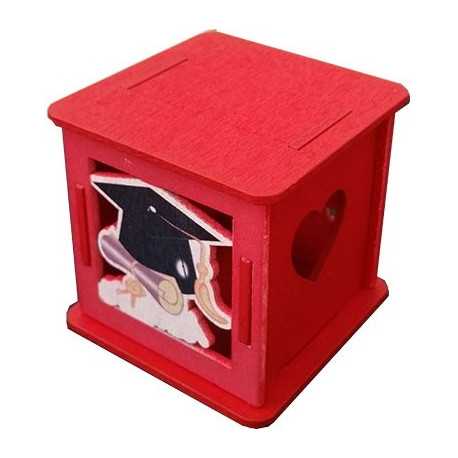 Scatolina portaconfetti in legno per Laurea Rosso, con decoro tomo e pergamena Scatolina portaconfetti in legno per Laurea Rosso, con decoro tomo e pergamena