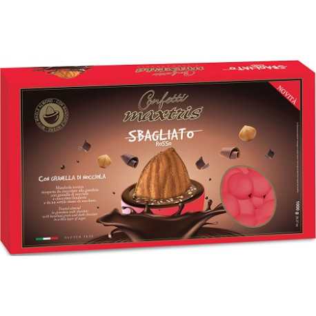 Maxtris Sbagliato Rosso: ciocomandorla con granella di nocciola, azzurri da 1 Kg Maxtris Sbagliato Rosso: ciocomandorla con granella di nocciola, azzurri da 1 Kg