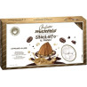 Maxtris Sbagliato al Tiramisù: ciocomandorla con macinato di caffè, bianchi da 1 Kg Maxtris Sbagliato al Tiramisù: ciocomandorla con macinato di caffè, bianchi da 1 Kg