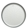 Teglia forata per pizza e focaccia di ø28xh,8 cm in acciaio antiaderente da Decora Teglia forata per pizza e focaccia di ø28xh,8 cm in acciaio antiaderente da Decora