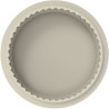 Stampo Dress torta adornata o bendata in silicone grigio per torte da 18,5 cm h 4,7 cm da Silikomart