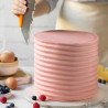 Spatola per decoro a Nastro in acciaio inox larga 22,5 cm con manico ergonomico antiscivolo in plastica da Decora Spatola per decoro a Nastro in acciaio inox larga 22,5 cm con manico ergonomico antiscivolo in plastica da Decora