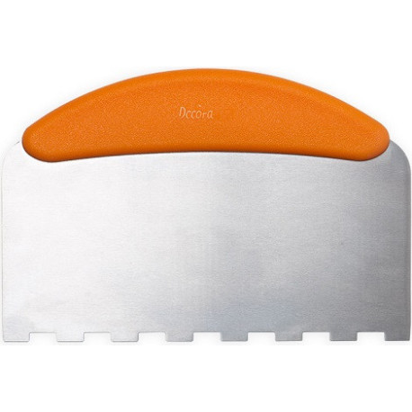 Spatola Dentellata per decori in acciaio inox larga 22,5 cm con manico ergonomico antiscivolo in plastica da Decora Spatola Dentellata per decori in acciaio inox larga 22,5 cm con manico ergonomico antiscivolo in plastica da Decora