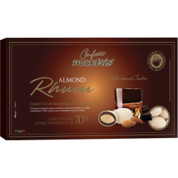 Maxtris Almond Rhum, confetti avorio con mandorla e cioccolato extra fondente al gusto rhum da 500 g