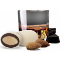 Maxtris Almond Rhum, confetti avorio con mandorla e cioccolato extra fondente al gusto Rhum da 500 g