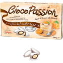 Confetti CiocoPassion Tiramisù alle Albicocche, bianchi in confezione da 1 Kg di Crispo