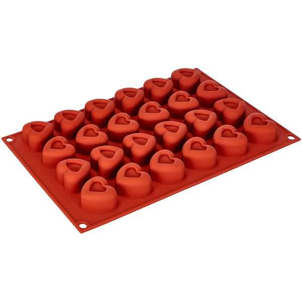 Stampo in silicone per 24 piccoli cuori savarin da 3,4 cm di Silikomart