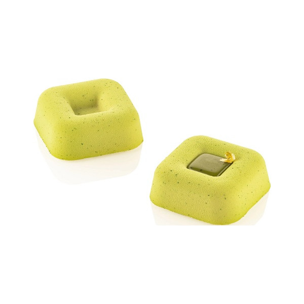 Square Savarin Silikomart: stampo 28 cavità quadrate lato 68 mm h26 mm su teglia di silicone nero 60 x 40 cm