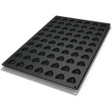 Stampo Mini Heart SQ032 Silikomart: teglia i silicone nero per 70 mini cuori da 3,9 x 3,6 x h 1,6 cm