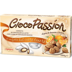 Ciocopassion amaretto e arancia Crispo 1 Kg: confetti bianchi con cioccolato al latte e cioccolato bianco