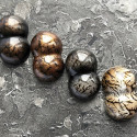 CH010 Bolla P: Stampo in Tritan per 24 Praline di Cioccolato con decoro a bolla da Silikomart