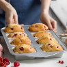 Teglia per mini plum-cake Decora: stampo acciaio antiaderente per 8 pluncake da 9,5x6,3xh3,6 cm Teglia per mini plum-cake Decora: stampo acciaio antiaderente per 8 pluncake da 9,5x6,3xh3,6 cm