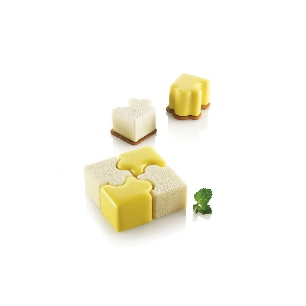 Puzzle 30 Silikomart: stampo silicone bianco con cutter in plastica per 16 mignon ad incastro 42x34 h 28 mm