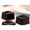 Cubo Silikomart stampo in silicone 15 cioccolatini a forma di cubo 26X26 h18mm Cubo Silikomart stampo in silicone 15 cioccolatini a forma di cubo 26X26 h18mm