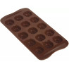 Rose: stampo in silicone per 15 cioccolatini rose di diametro 2,8 cm ed altezza 1,8 cm da Silikomart Rose: stampo in silicone per 15 cioccolatini rose di diametro 2,8 cm ed altezza 1,8 cm da Silikomart