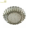 Formina crostatina tonda in latta con fondo rialzato ø10xh2,3 cm da Vespa Formina crostatina tonda in latta con fondo rialzato ø10xh2,3 cm da Vespa