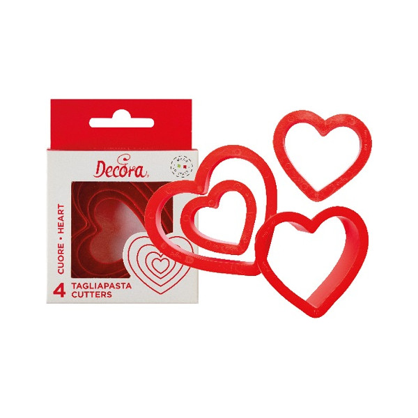 Tagliapasta cuore da Decora set 4 cutter in plastica da 4 cm a 8 cm di h 2,2 cm