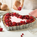 Design Tart crostata cuore Decora: teglia a cuore con fondo mobile in metallo antiaderente 25x23xh3 cm