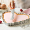 Design Tart crostata cuore Decora: teglia a cuore con fondo mobile in metallo antiaderente 25x23xh3 cm Design Tart crostata cuore Decora: teglia a cuore con fondo mobile in metallo antiaderente 25x23xh3 cm