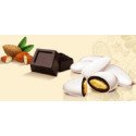 Snob cioccolato fondente Crispo 1 Kg: confetti bianchi con mandorla intera tostata