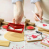 Tagliapasta dolci messaggi Decora: taglia biscotti in plastica busta per lettere 11,2x6xh2,2 cm Tagliapasta dolci messaggi Decora: taglia biscotti in plastica busta per lettere 11,2x6xh2,2 cm