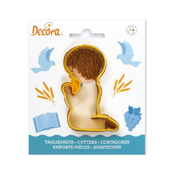 Tagliapasta comunione bimbo Decora: sagoma in plastica a forma di bambino 9x5xh2,2 cm