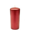 Candela a colonna decorativa di colore rosso metallizzato ø5ch10 cm Candela a colonna decorativa di colore rosso metallizzato ø5ch10 cm