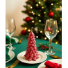 Candela Natalizia a forma di Albero di Natale – Rosso (H 13 cm) in Cera