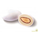 Maxtris Cannolo Siciliano: confetti bianchi con mandorla tostata e cioccolato fondente e bianco al gusto cannolo siciliano