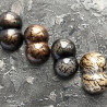 CH010 Bolla P: Stampo in Tritan per 24 Praline di Cioccolato con decoro a bolla da Silikomart