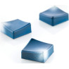 Onda P Silikomart: stampo in Tritan per 24 Cioccolatini a base quadrata a forma di onda 28x28xh13 mm