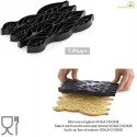 Voila' Cookie Leaves Silikomart: tagliapasta e stampo in T-Plus+ a forma di foglie da 24x15xh2 cm