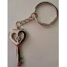 Portachiavi bomboniera chiave con cuore cm 5 Portachiavi bomboniera chiave con cuore cm 5