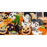 Set 2 Tagliapasta 1 Zucca e 1 Teschio in plastica da Decora Set 2 Tagliapasta 1 Zucca e 1 Teschio in plastica da Decora